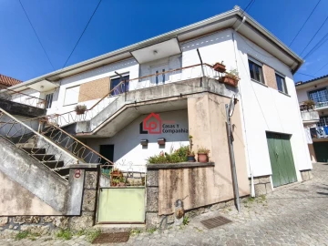 Loja para Venda em Abraveses