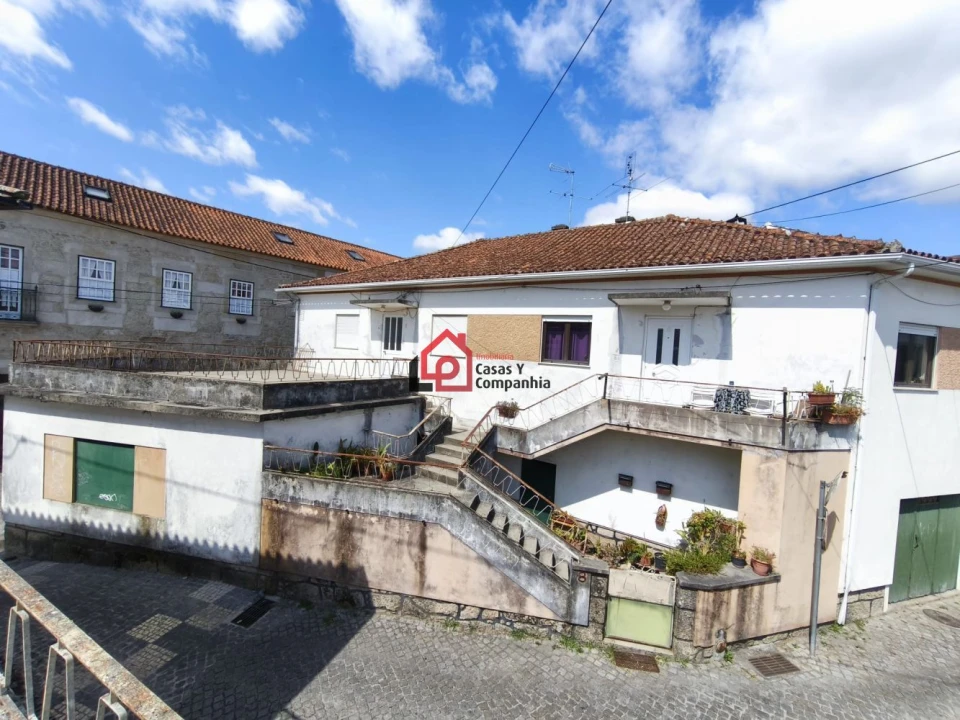 Loja para Venda em Abraveses Foto 1