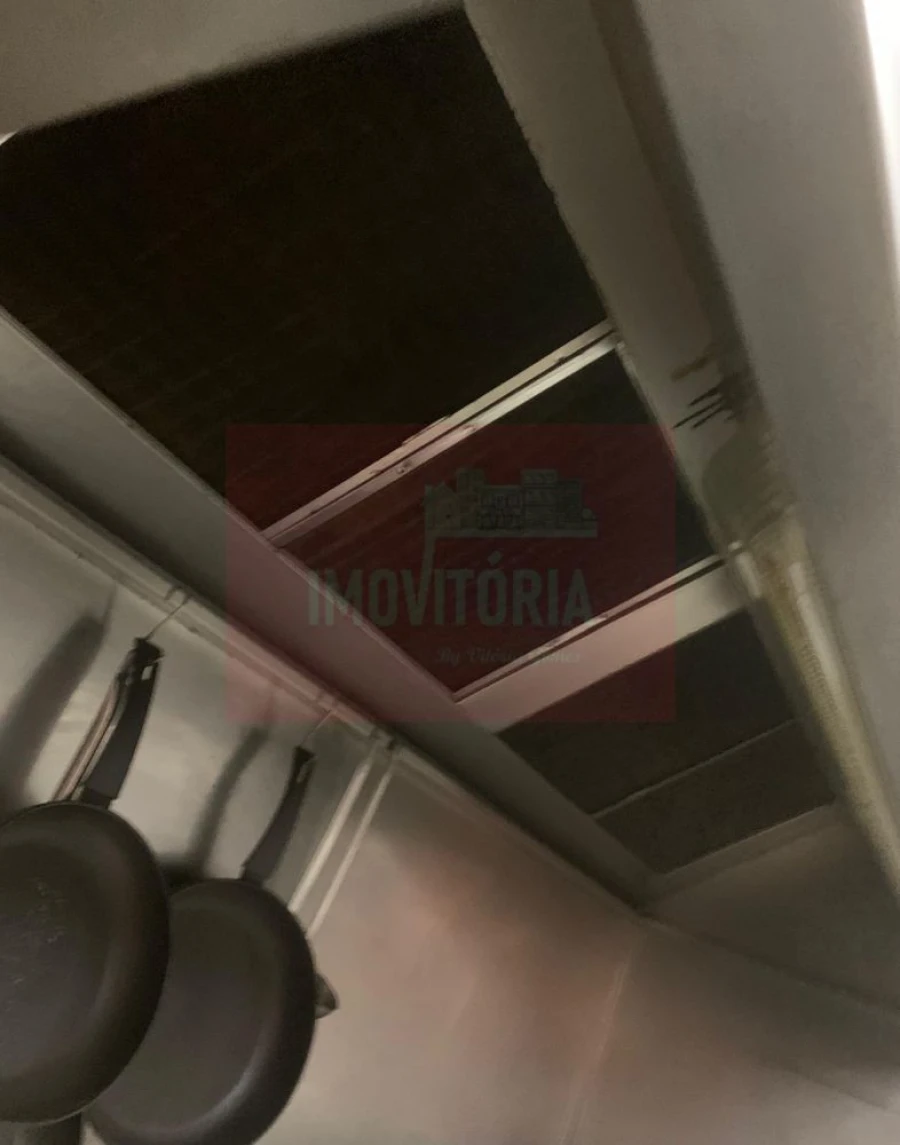Loja para Arrendamento em Santa Maria Maior Foto 18