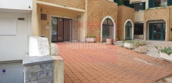 Loja para Arrendamento em Cascais e Estoril