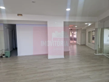 Loja para Arrendamento em Cascais e Estoril