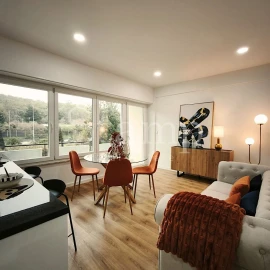 Apartamento T3 para Venda em Benfica