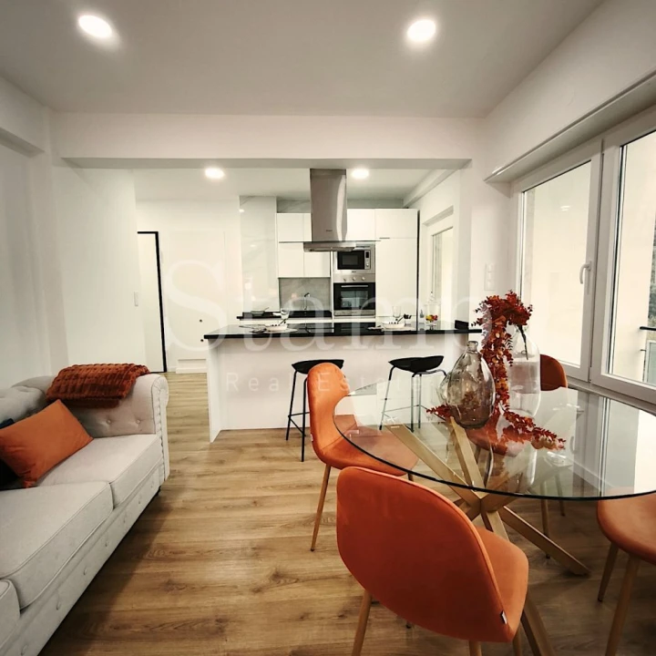 Apartamento T3 para Venda em Benfica Foto 3