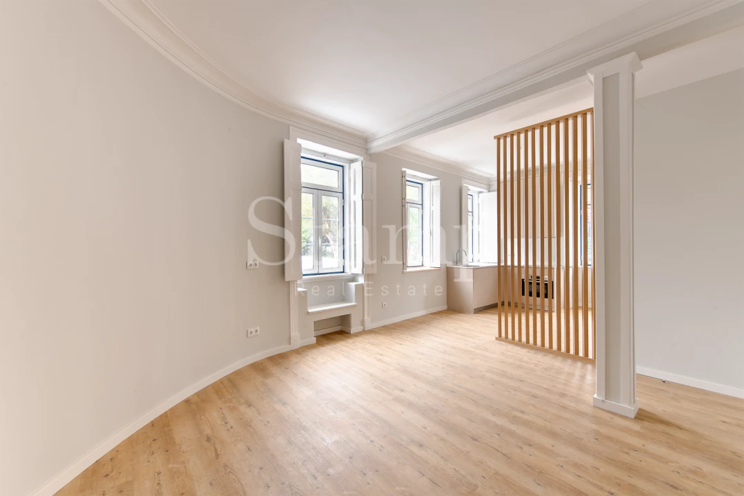 Apartamento T3 para Venda em Oeiras e São Julião da Barra, Paço de Arcos e Caxias Foto 2