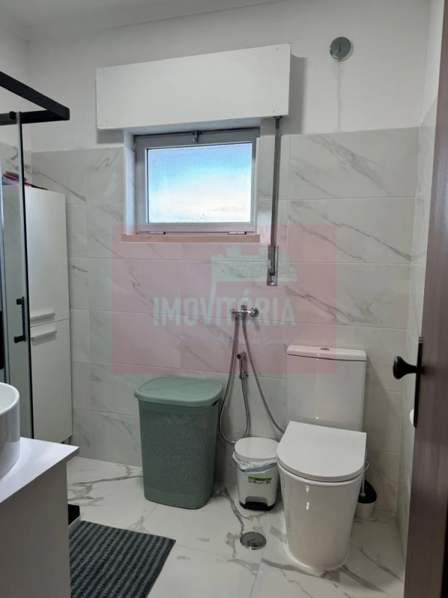 Apartamento T4 para Venda em Alcabideche Foto 15