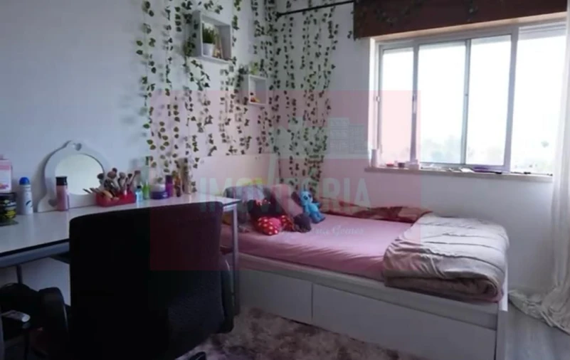 Apartamento T4 para Venda em Alcabideche Foto 7