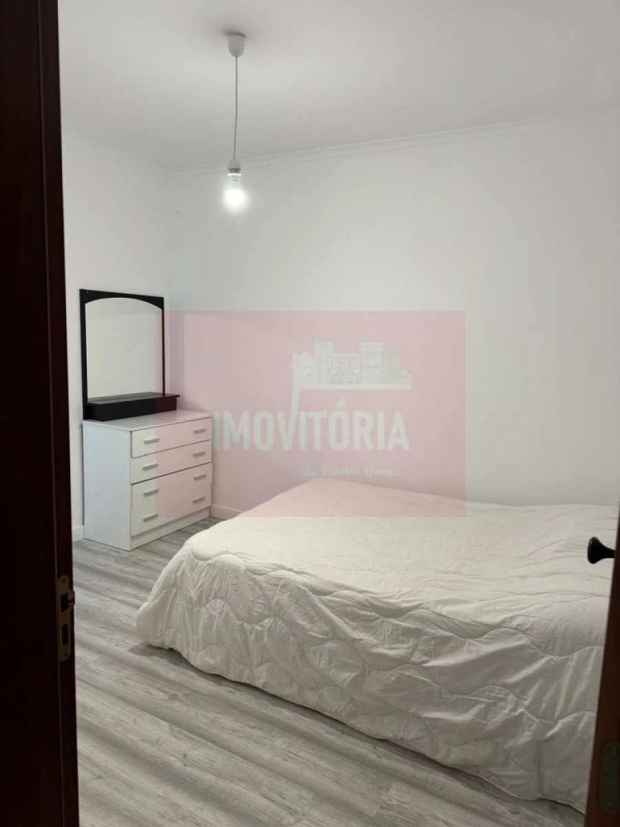 Apartamento T4 para Venda em Alcabideche Foto 10