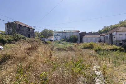 Terreno para Venda em Penamaior