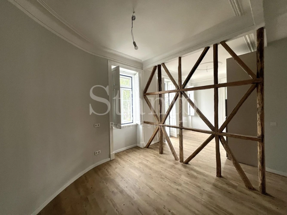 Apartamento T2 para Venda em Oeiras e São Julião da Barra, Paço de Arcos e Caxias Foto 2