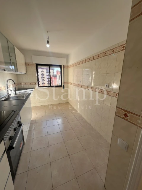 Apartamento T2 para Venda em Algueirão-Mem Martins