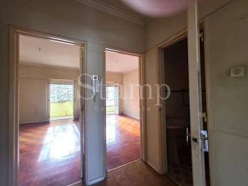 Apartamento T2 para Venda em Benfica