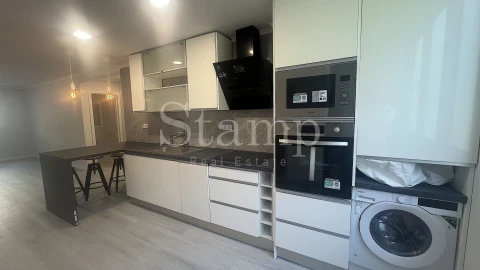 Apartamento T2 para Venda em Benfica
