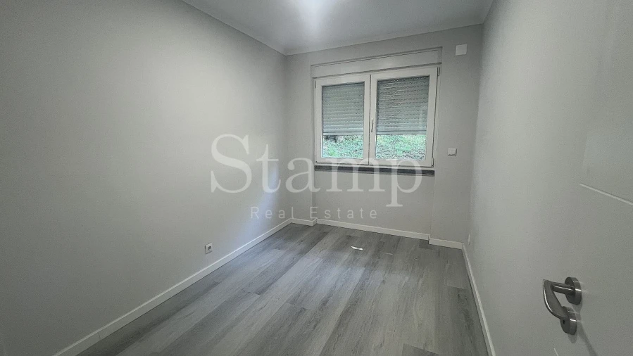 Apartamento T2 para Venda em Benfica Foto 10