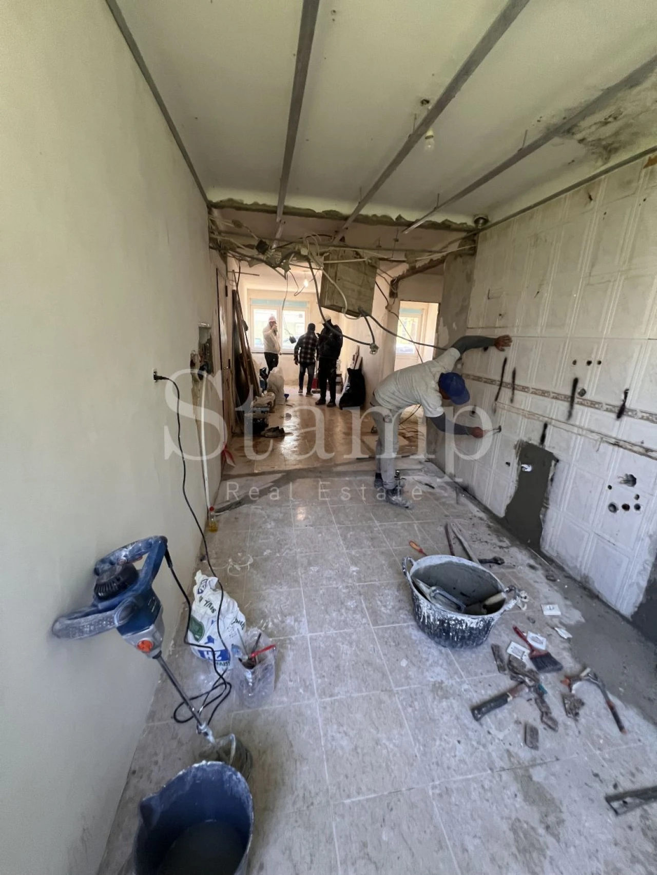 Apartamento T2 para Venda em Benfica Foto 2