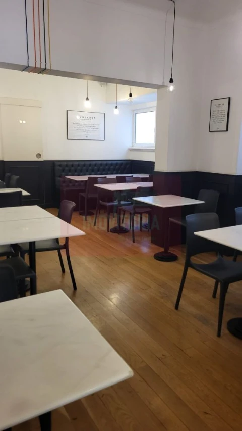 Loja para Trespasse em Areeiro