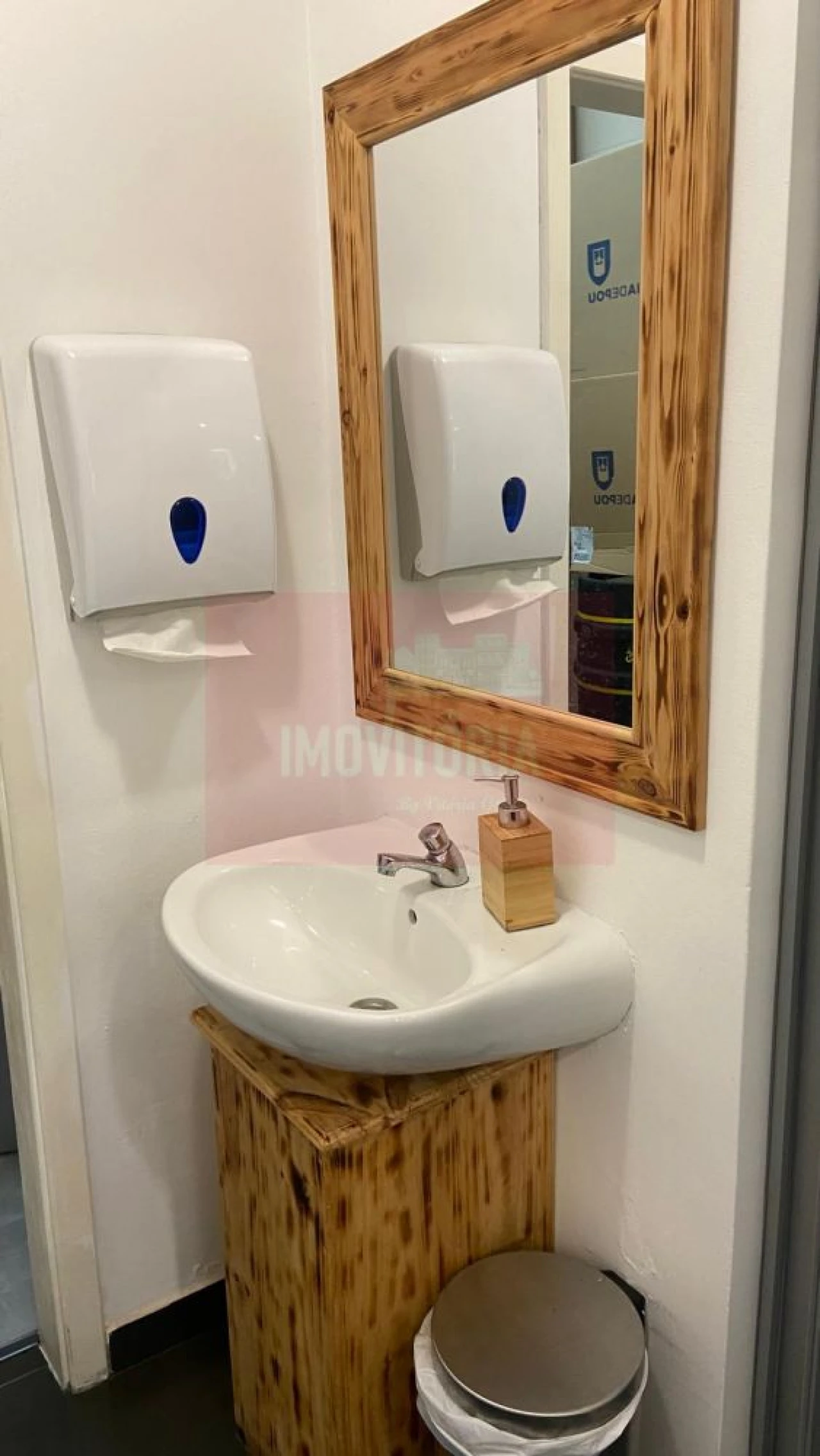 Loja para Trespasse em Massamá e Monte Abraão Foto 10