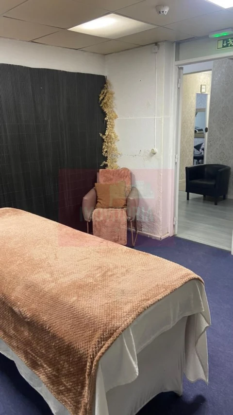 Loja para Trespasse em Queluz e Belas