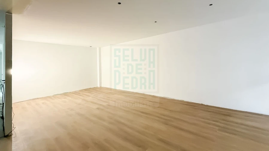 Apartamento T2 para Venda em Paços de Ferreira Foto 21