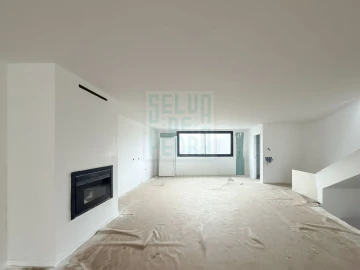 Moradia T4 para Venda em Ribeirão