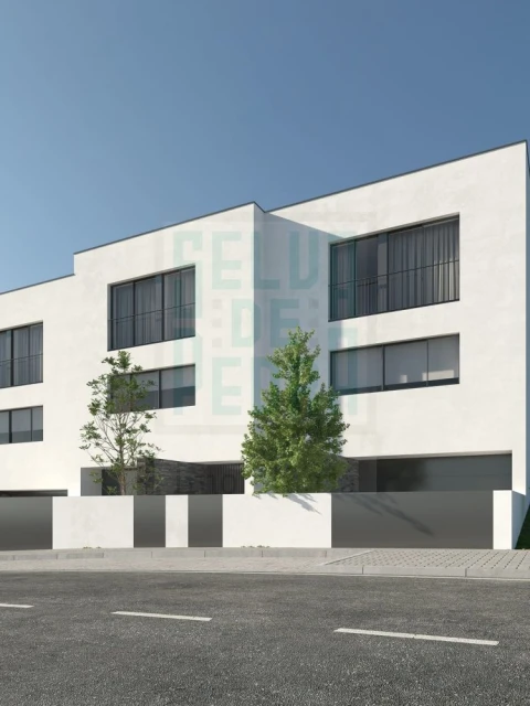 Moradia T4 para Venda em Ribeirão