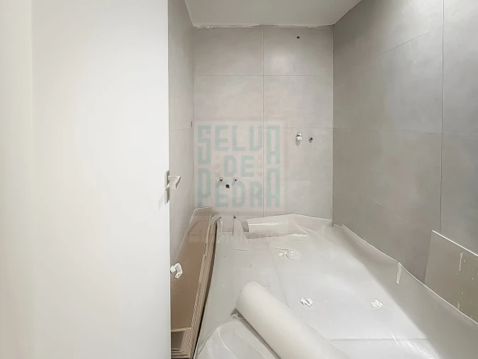 Moradia T4 para Venda em Ribeirão Foto 24