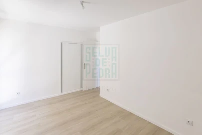 Apartamento T3 para Venda em Baguim do Monte (Rio Tinto)