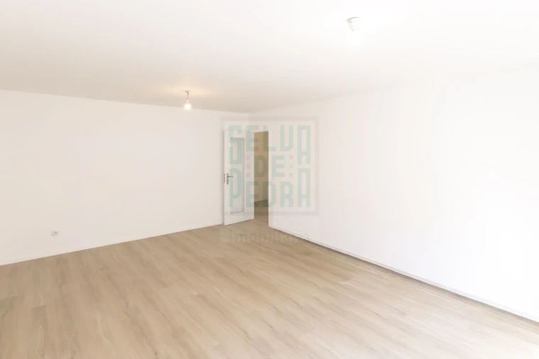 Apartamento T3 para Venda em Baguim do Monte (Rio Tinto) Foto 3