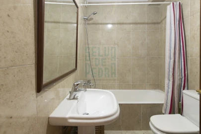 Apartamento T1 para Arrendamento em Paranhos