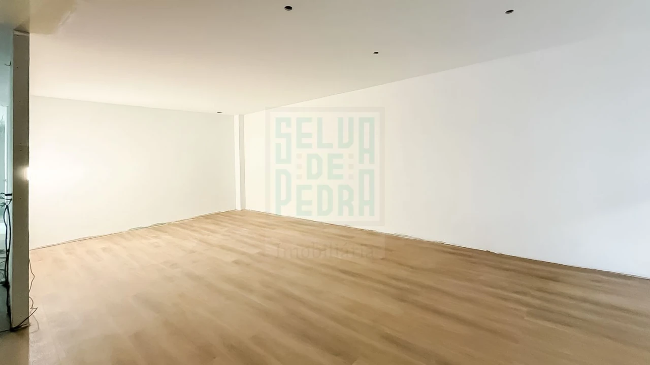 Apartamento T2 para Venda em Paços de Ferreira Foto 21