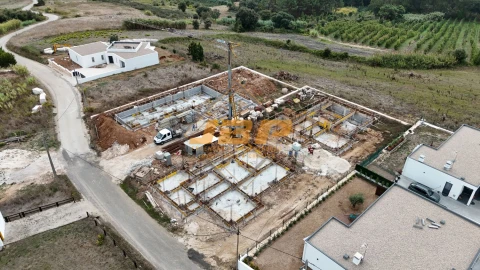 Moradia T3 para Venda em Alfeizerão