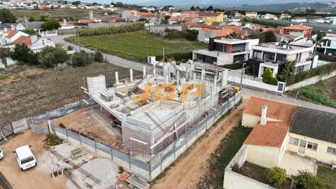 Moradia T3 para Venda em Alfeizerão