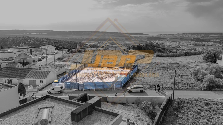 Moradia T3 para Venda em Alfeizerão Foto 34