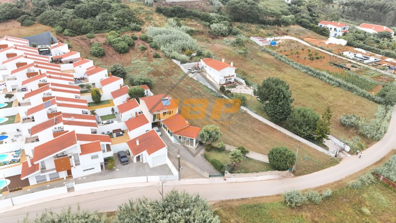 Terreno para Venda em São Martinho do Porto Foto 5