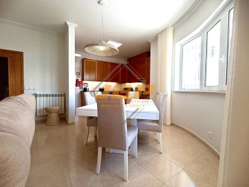 Apartamento T2 para Venda em Nazare