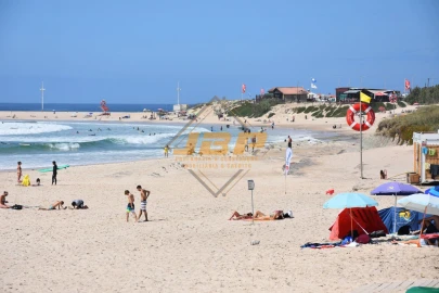 Terreno para Venda em Alfeizerão