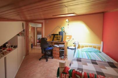 Moradia T2 para Venda em Barrio