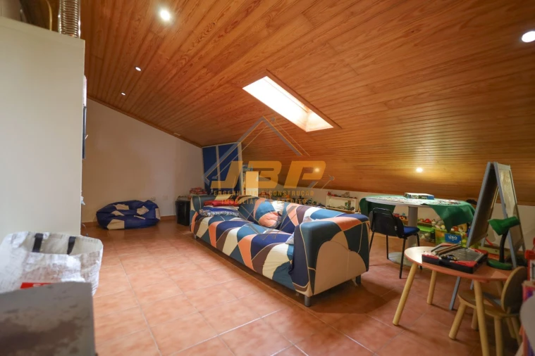 Moradia T2 para Venda em Barrio Foto 34