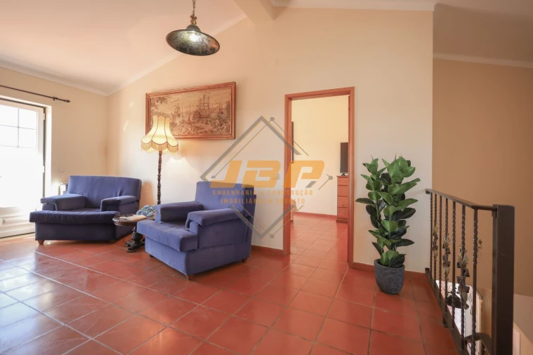 Moradia T5 para Venda em Caldas da Rainha - Santo Onofre e Serra do Bouro Foto 12