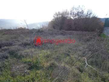 Terreno para Venda em Mentrestido