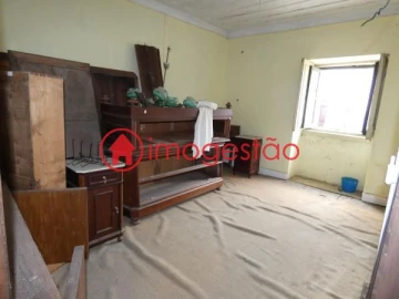 Loja para Venda em Valença, Cristelo Covo e Arão