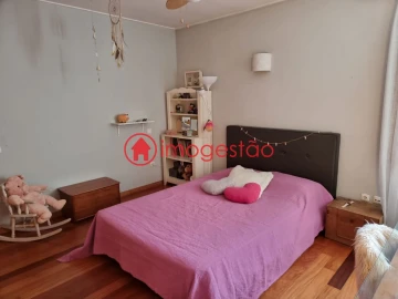 Moradia T5 para Venda em Lanhelas