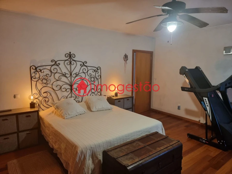 Moradia T5 para Venda em Lanhelas Foto 18