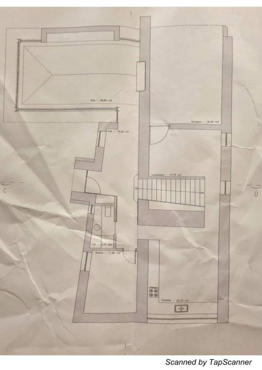 Moradia T5 para Venda em Lanhelas Planta 1