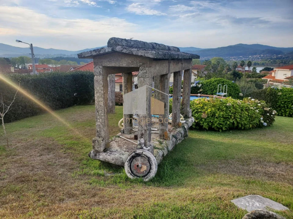 Moradia T5 para Venda em Lanhelas Foto 28