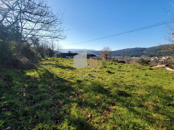 Moradia T3 para Venda em Candemil e Gondar Foto 13