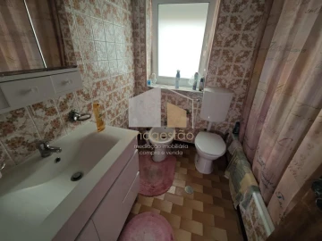 Moradia T4 para Venda em Campos e Vila Meã