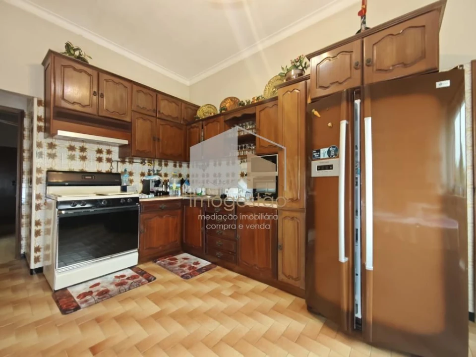 Moradia T4 para Venda em Campos e Vila Meã Foto 12