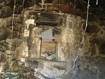 Moradia T2 para Venda em Cornes