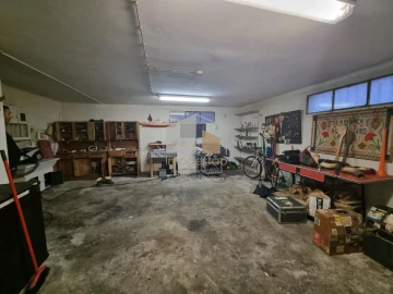 Moradia T3 para Venda em Darque