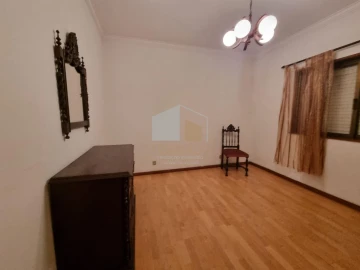 Moradia T3 para Venda em Darque